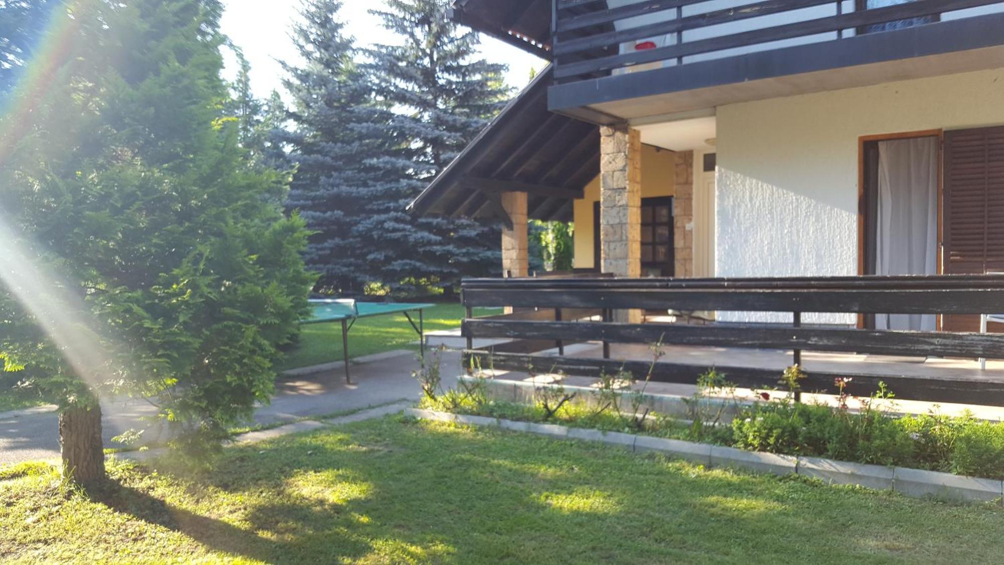 זלאטיבור Holiday Home Vila Tejic מראה חיצוני תמונה