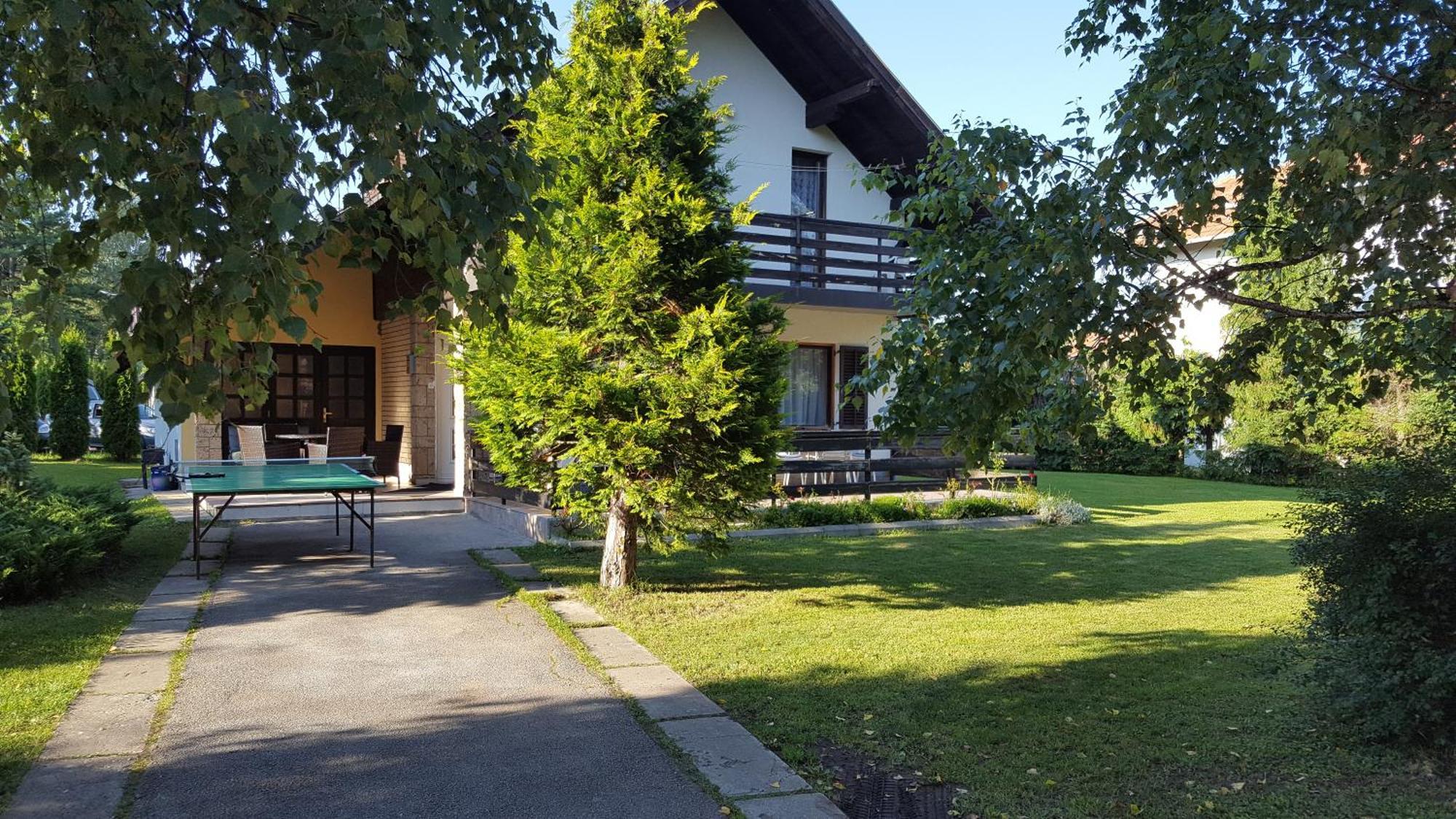 זלאטיבור Holiday Home Vila Tejic מראה חיצוני תמונה